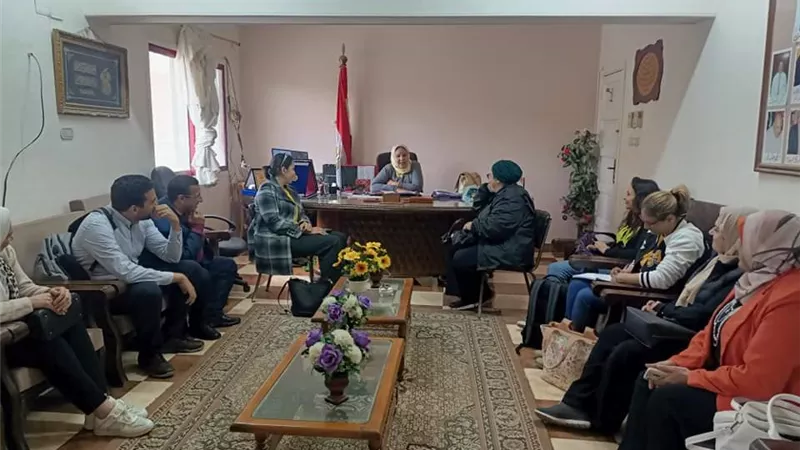 دعم إلحاق الأطفال فى الحضانات ببنى سويف