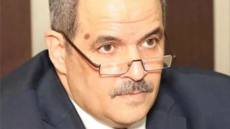 المطارات المصرية تشارك الموظفات الإحتفال بعيد الأم