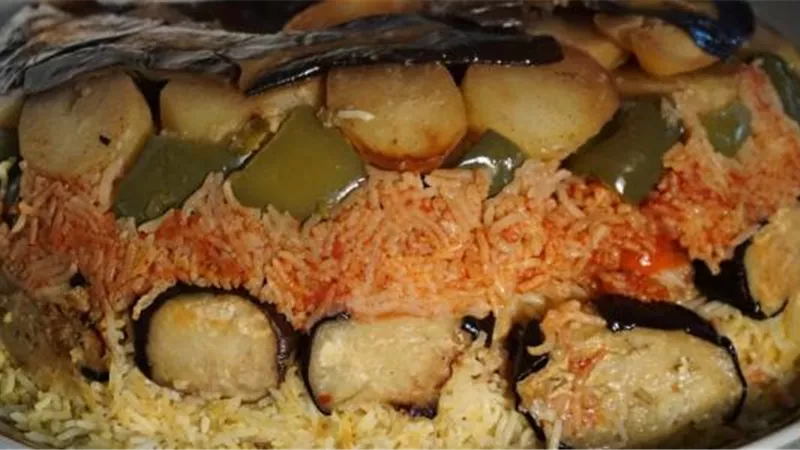 مقلوبة الباذنجان على مائدة رمضان