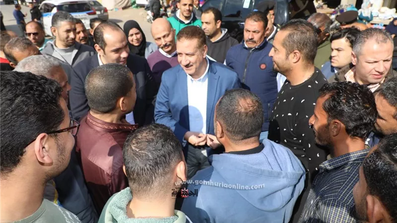 محافظ المنوفية يتفقد مواقف سيارات الأجرة في شبين الكوم
