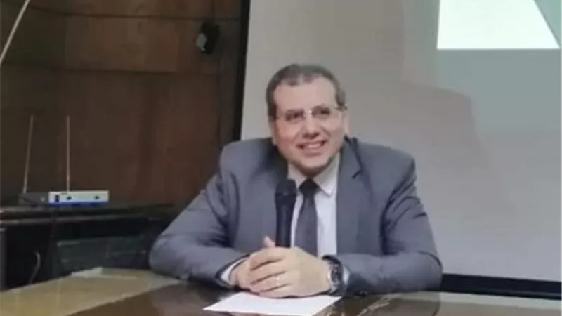 توقيع الكشف على ١٥٧٩ حالة خلال قافلة طبية مجانية بمركز سمالوط