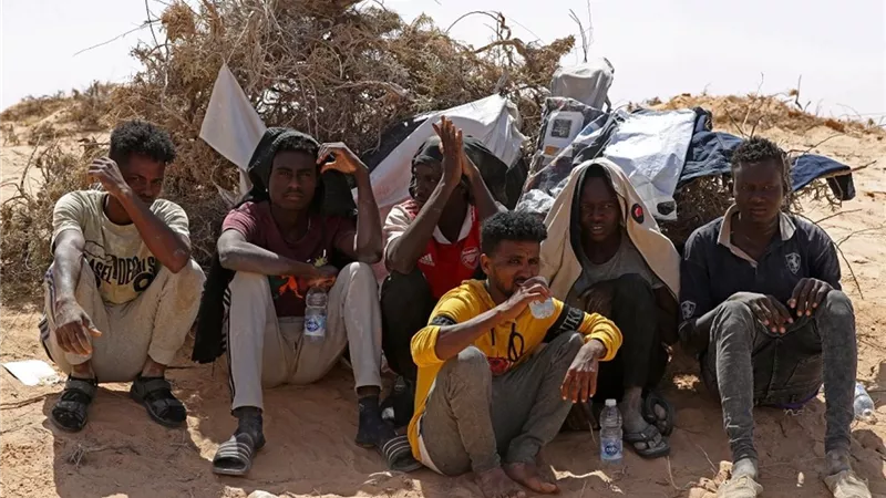 العثور على جثث 65 مهاجرا على الأقل في مقبرة جماعية في ليبيا