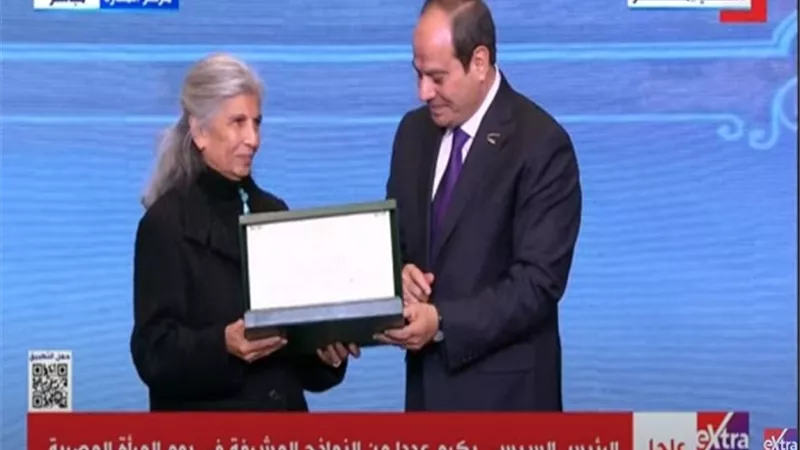 عقب تكريمها من الرئيس السيسى .. من هى الدكتورة مايسة المفتى صاحبة المشروع القومى لمحو الأمية