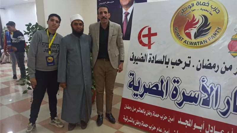 إفطار الأسرة المصرية على مائدة حماة الوطن بالعاشر من رمضان