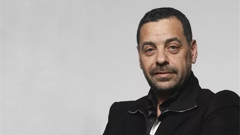 طارق العريان يكشف عن أول أفلامه العالمية .. فيديو