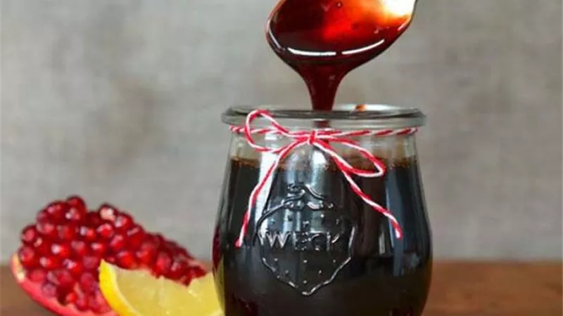 4 بدائل لدبس الرمان ..تعرف عليهم