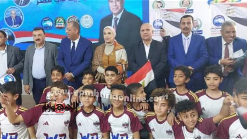 عبدالرؤوف يشهد التصفيات النهائية لمسابقة أوائل الطلبة