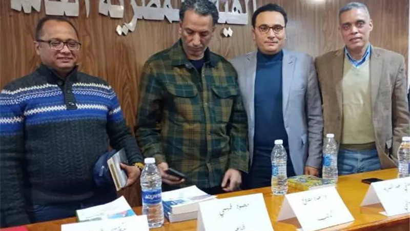 مكتبة مدينة الشروق تنظم أمسية شعرية ضمن أنشطة شهر رمضان.. صور