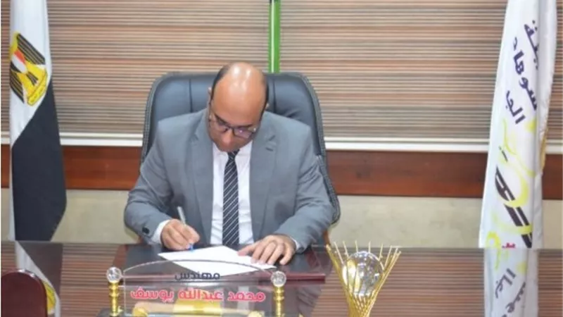 جهاز سوهاج الجديدة ينفذ إزالات سكنية ويحول المخالفين للنيابة صور