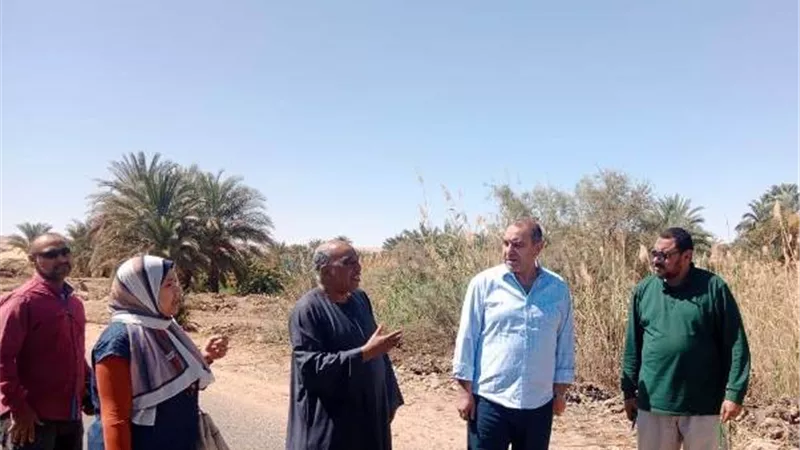إستجابة فورية لمحافظ أسوان للقضاء على المياه الجوفية بقرية بنبان