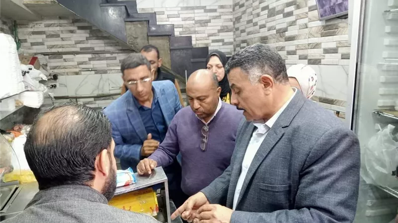 حملات تفتيشية على الأسواق والمخابز و تحرير 135 محضرا بالمنيا