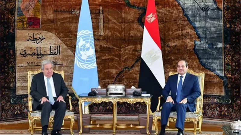 الرئيس السيسى يثمن مواقف أمين عام الأمم المتحدة من الأزمة فى غزة