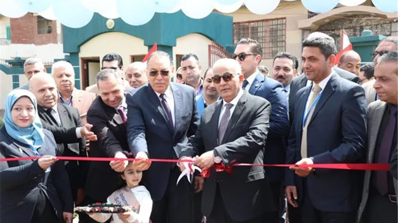 وزير التربية والتعليم ومحافظ الشرقية يفتتحان المدرسة الرسمية الدولية بفاقوس