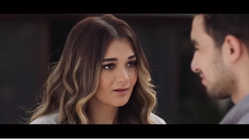 ملك زاهر تخطف الأنظار فى أحدث إطلالتها من