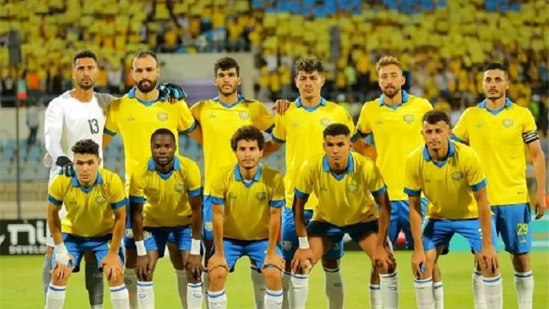 طائرة الإسماعيلي تعود إلى مطار بني غازى بسبب سوء الأحوال الجوية