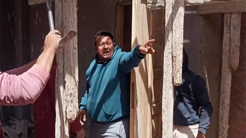 رئيس جهاز مدينة ٦ أكتوبر:إيقاف أعمال وإزالة فوريه لبناء روف مخالف