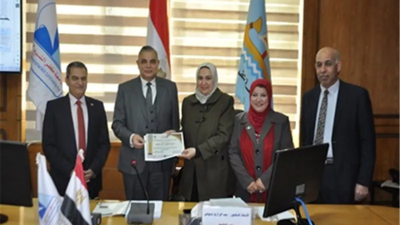 جامعة كفر الشيخ تكرم الكليات الفائزة بمسابقة افضل كلية صديقة للبيئة