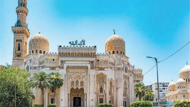 بيوت الله.. مسجد المرسي أبوالعباس بالإسكندرية