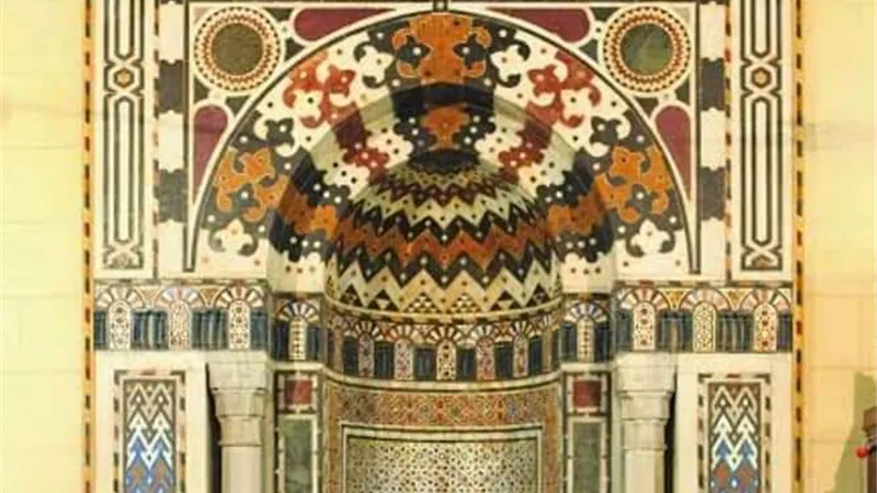 الباب العباسي من أعظم أبواب الجامع الأزهر