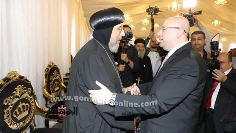 غنيم يشارك في حفل الإفطار الجماعي لبيت العائلة