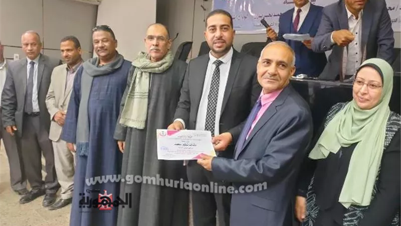 إدارة أبوتشت الصحية تكرم المتميزين تقديرًا لجهودهم