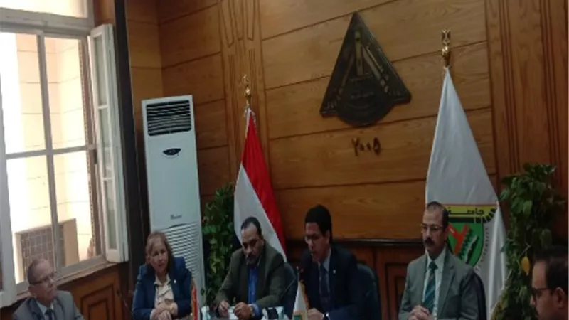 رئيس جامعة بنها: خطة لصيانة كافة المرافق ورفع كفاءة منشآت الجامعة
