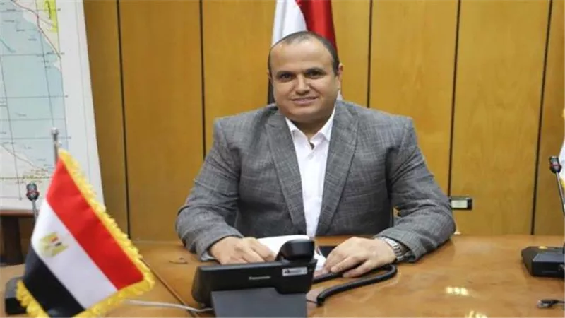تفاصيل وضوابط قانون العمل الجديد الذي يحفظ على حقوق العاملين