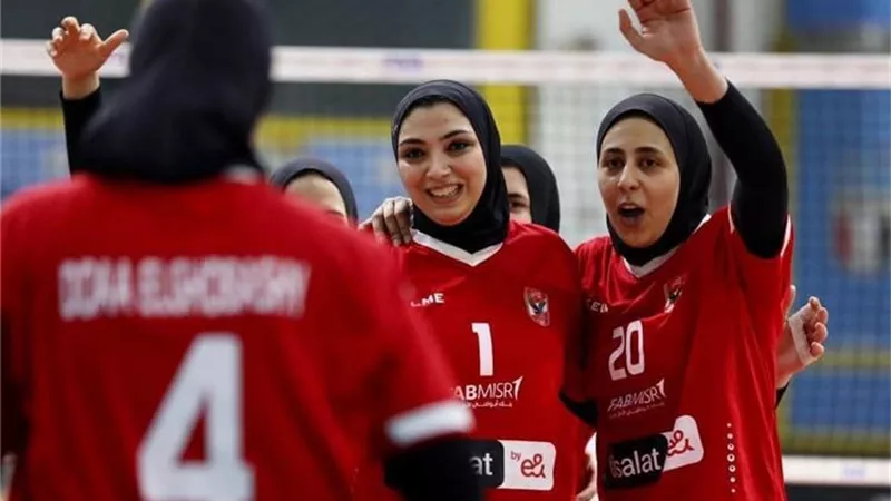 فوز سيدات الأهلي علي سبورتنج والزمالك أمام سموحة بدوري الطائرة
