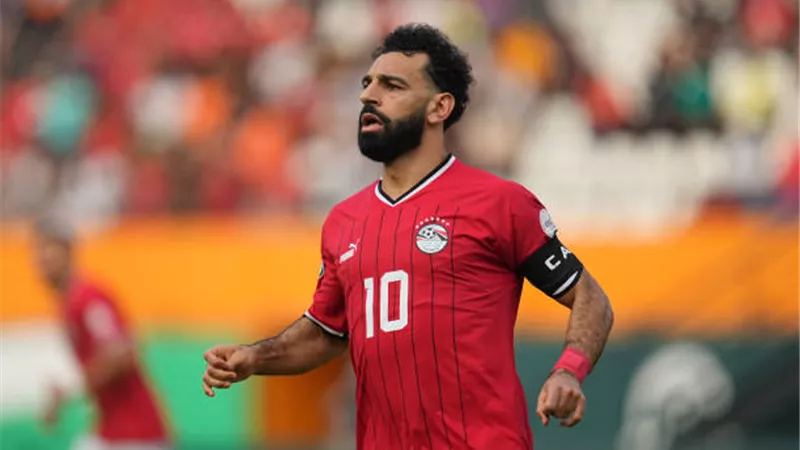 شوبير : حسام حسن كان يرغب في حجب رقم 10 تكريماً لمحمد صلاح