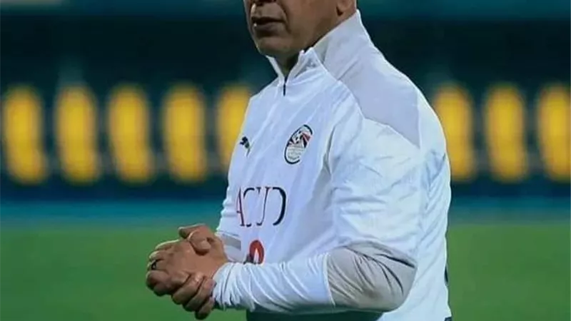 حسن المستكاوي يكشف حديثه مع حسام حسن عن الدفاع عند الـ 18 .. شاهد