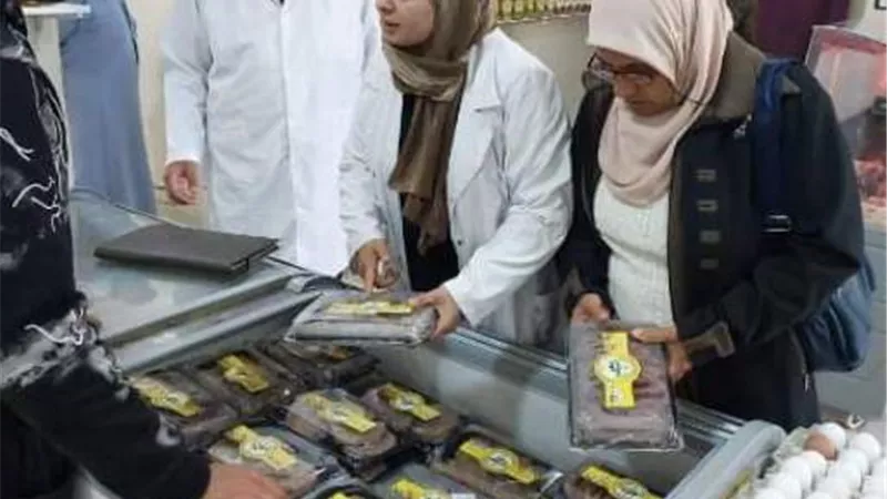 ضبط ٨٨٦ كيلو لحوم وكبده ودواجن مخالفة بالشرقية