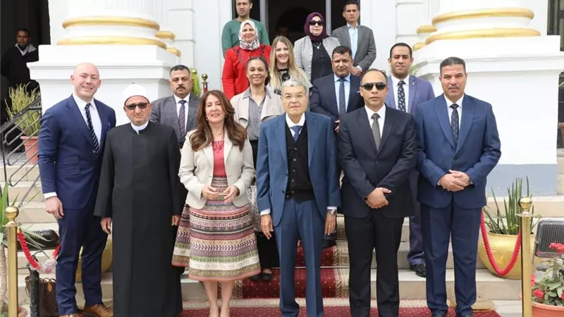 القاضي يستقبل السفير الأمريكى بالقاهرة لبحث سبل التعاون المشترك