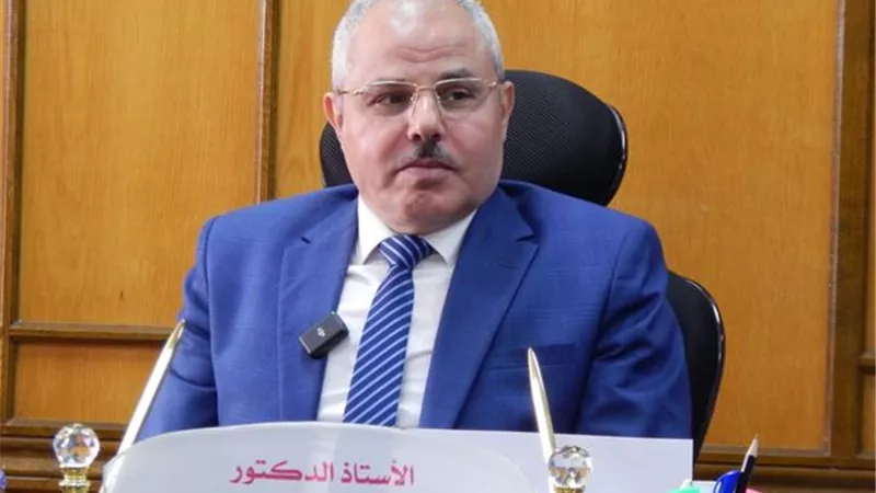 جامعة القناة تكرم الأمهات المثاليات.. الاثنين