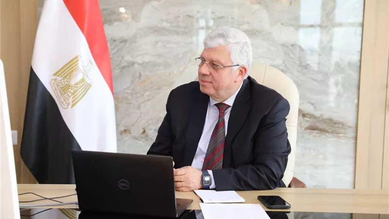 وزير التعليم العالى يرأس اجتماع مجلس إدارة مدينة الأبحاث العلمية