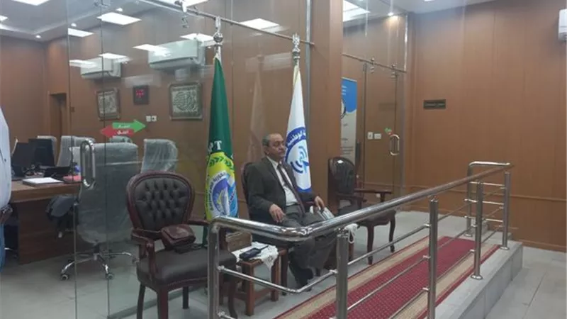 محافظ الإسماعيلية يتابع حادث سقوط جسر عزبة الكوبانية في عين غصين