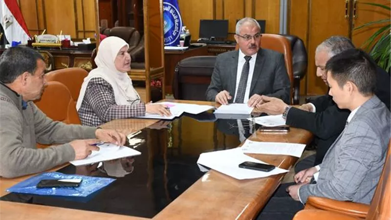 فاعليات صينية ثقافية متنوعة بجامعة القناة خلال إبريل