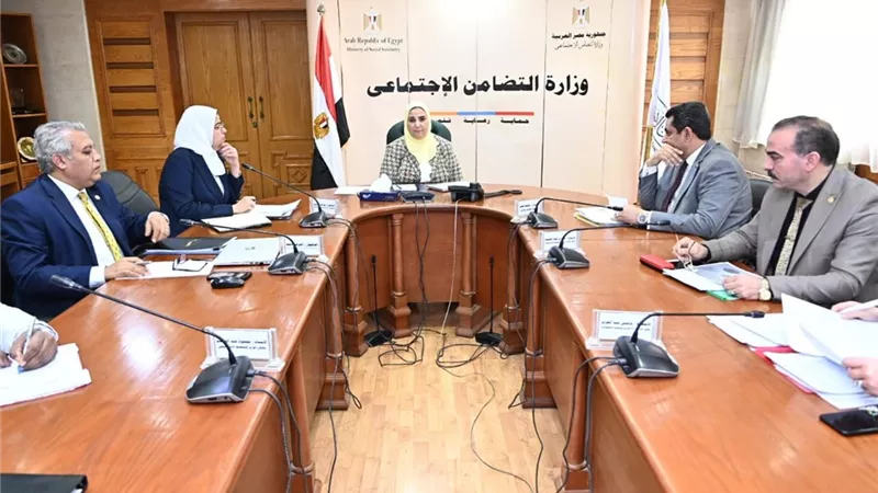 القباج تستعرض المنصة الموحدة للمشروعات متناهية الصغر