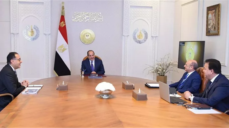 الرئيس السيسي يستعرض فتح مجالات جديدة لتصدير الدواء المصري