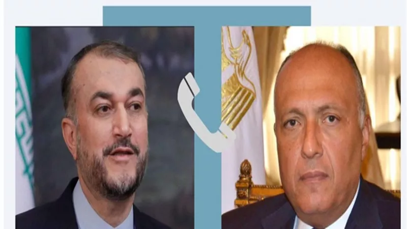 وزير الخارجية يتلقى اتصالا هاتفيا من وزير خارجية إيران