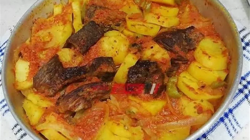 أبرزها اللحم مع البطاطس .. احذر تناول هذه المجموعات الغذائية