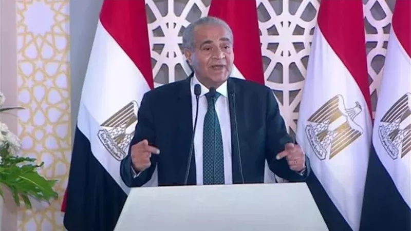قرارات مهمة من وزير التموين بشأن السلع وخفض الأسعار