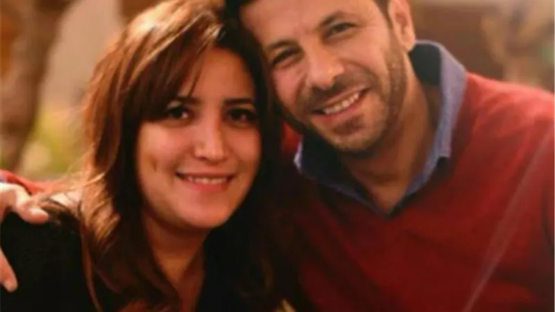 اياد نصار: 