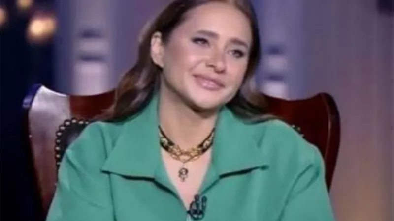 نيللى كريم لـ انتصار : 