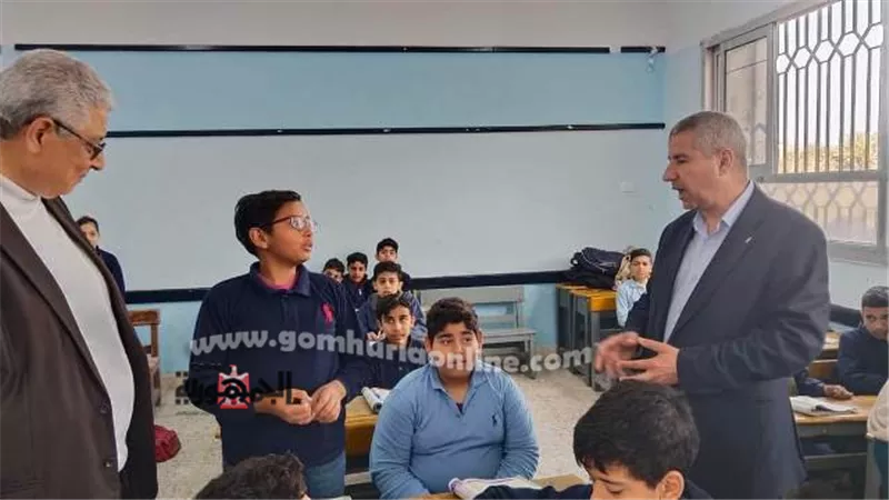 مدير تعليم دمياط يواصل جولاته المفاجئة بالمدارس