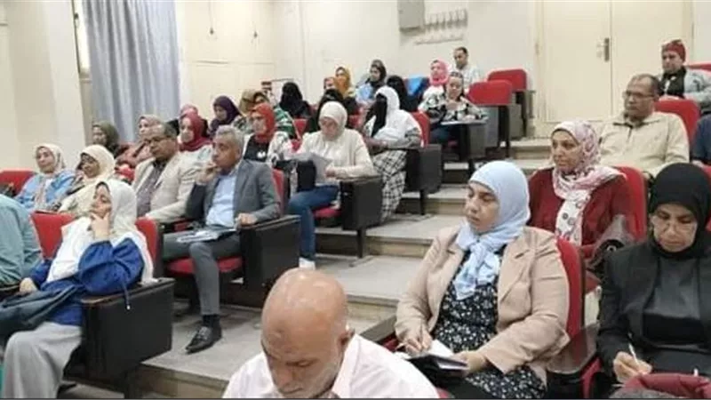 بدء استعدادات تعليم السويس لاستقبال امتحانات نهاية العام