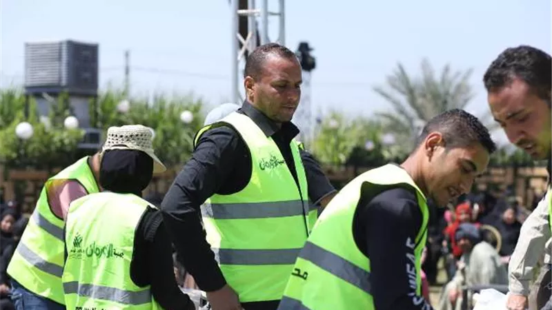 توزيع لحوم ومواد غذائية ضمن قوافل أبواب الخير من التحالف الوطنى بسوهاج