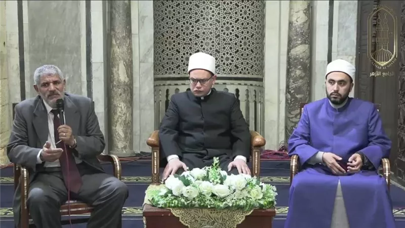 التعاون على البر والتقوى أمر إلهي