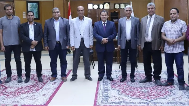 تعاون بين جامعة جنوب الوادي مع المنطقة الاقتصادية للمثلث الذهبى