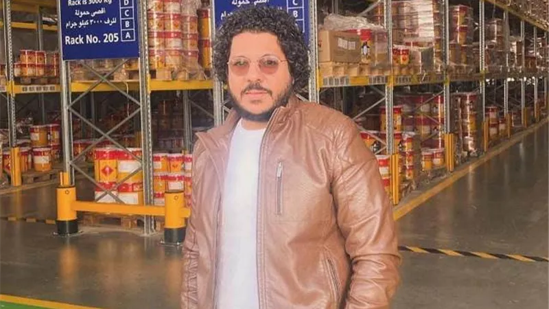 أحمد عبدالعال يوضح كيفية اختيار ألوان الدهانات المميزة والمناسبة لمنزلك