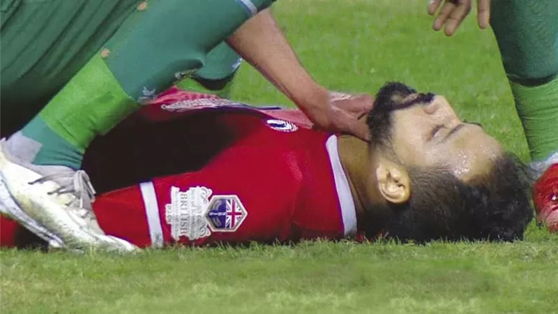 اتحاد الكرة يخطر الأندية بضرورة توفير جهاز الإنعاش القلبي في الملاعب